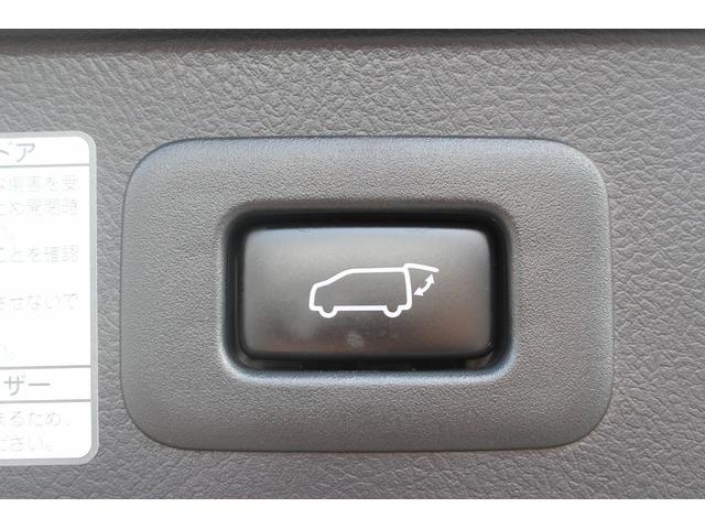 アルファード ２．５Ｇ　禁煙車　衝突軽減ブレーキ　両側電動スライドドア　白革シート　アダクティブクルーズコントロール　レーンキープ　シートエアコン　シートヒーター　メモリー付パワーシート　電動リアゲート　クリアランスソナー（42枚目）