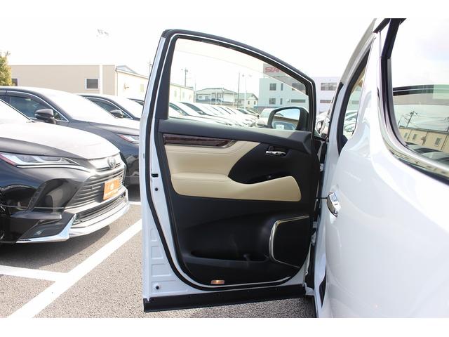 アルファード ２．５Ｇ　禁煙車　衝突軽減ブレーキ　両側電動スライドドア　白革シート　アダクティブクルーズコントロール　レーンキープ　シートエアコン　シートヒーター　メモリー付パワーシート　電動リアゲート　クリアランスソナー（45枚目）