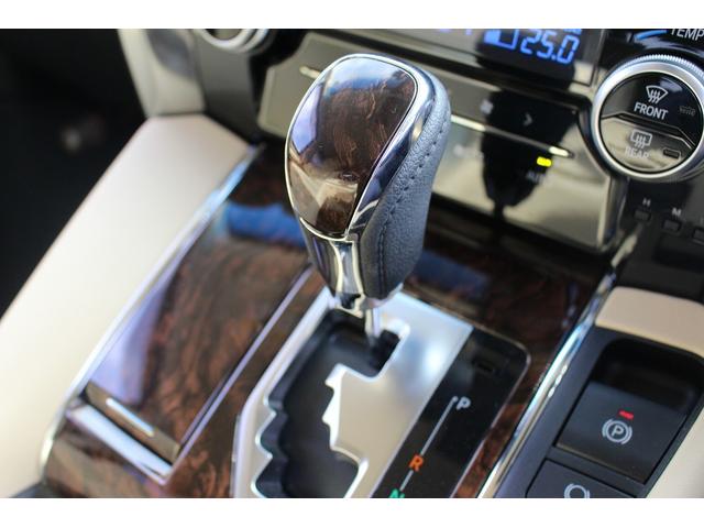 アルファード ２．５Ｇ　禁煙車　衝突軽減ブレーキ　両側電動スライドドア　白革シート　アダクティブクルーズコントロール　レーンキープ　シートエアコン　シートヒーター　メモリー付パワーシート　電動リアゲート　クリアランスソナー（63枚目）