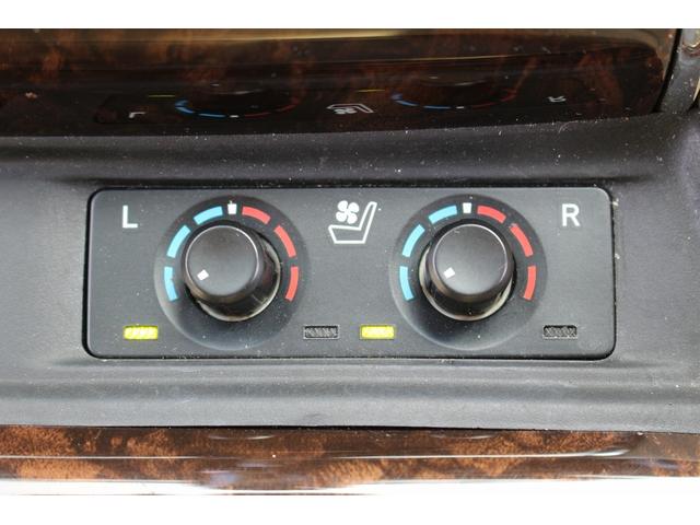 アルファード ２．５Ｇ　禁煙車　衝突軽減ブレーキ　両側電動スライドドア　白革シート　アダクティブクルーズコントロール　レーンキープ　シートエアコン　シートヒーター　メモリー付パワーシート　電動リアゲート　クリアランスソナー（65枚目）