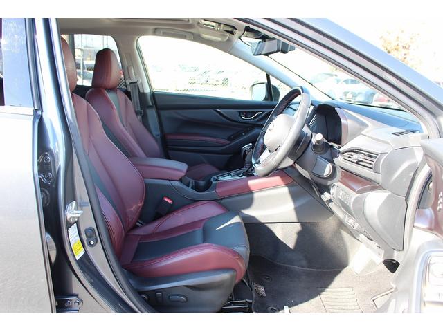 レヴォーグ ＳＴＩスポーツ　ＥＸ　禁煙車　サンルーフ　スマートリアビューミラー　本革シート　アイサイトＸ　純正１１．６インチナビ　フルセグ　フロントサイドバックカメラ　衝突軽減　クリアランスソアー　電動リアゲート　パワーシート　ＥＴＣ（39枚目）