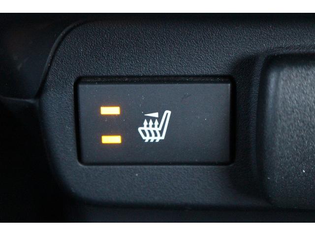 レヴォーグ ＳＴＩスポーツ　ＥＸ　禁煙車　サンルーフ　スマートリアビューミラー　本革シート　アイサイトＸ　純正１１．６インチナビ　フルセグ　フロントサイドバックカメラ　衝突軽減　クリアランスソアー　電動リアゲート　パワーシート　ＥＴＣ（50枚目）