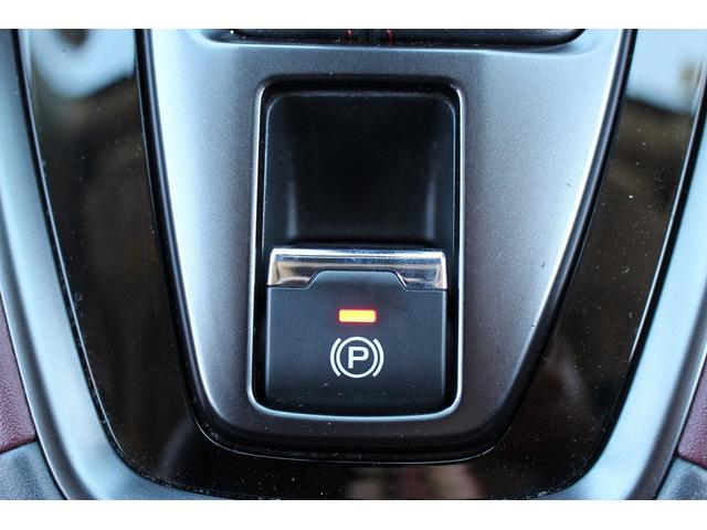 レヴォーグ ＳＴＩスポーツ　ＥＸ　禁煙車　サンルーフ　スマートリアビューミラー　本革シート　アイサイトＸ　純正１１．６インチナビ　フルセグ　フロントサイドバックカメラ　衝突軽減　クリアランスソアー　電動リアゲート　パワーシート　ＥＴＣ（67枚目）