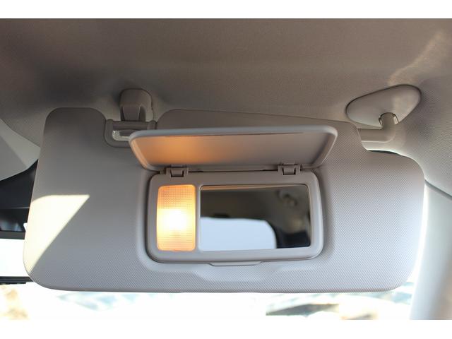 レヴォーグ ＳＴＩスポーツ　ＥＸ　禁煙車　サンルーフ　スマートリアビューミラー　本革シート　アイサイトＸ　純正１１．６インチナビ　フルセグ　フロントサイドバックカメラ　衝突軽減　クリアランスソアー　電動リアゲート　パワーシート　ＥＴＣ（69枚目）