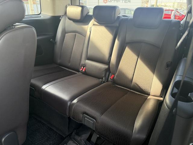 エルグランド ２５０ハイウェイスターＳ　純正ナビ　衝突軽減ブレーキ　両側電動スライドドア　バックカメラ　アダクティブクルーズコントロール　ハーフレザー　ＥＴＣ　ブラインドスポットモニター　クリアランスソナー　Ｂｌｕｅｔｏｏｔｈ　純正１８ＡＷ（43枚目）