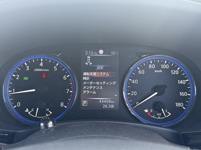 エルグランド ２５０ハイウェイスターＳ　純正ナビ　衝突軽減ブレーキ　両側電動スライドドア　バックカメラ　アダクティブクルーズコントロール　ハーフレザー　ＥＴＣ　ブラインドスポットモニター　クリアランスソナー　Ｂｌｕｅｔｏｏｔｈ　純正１８ＡＷ（50枚目）