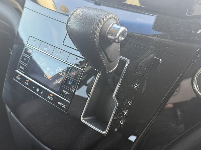 エルグランド ２５０ハイウェイスターＳ　純正ナビ　衝突軽減ブレーキ　両側電動スライドドア　バックカメラ　アダクティブクルーズコントロール　ハーフレザー　ＥＴＣ　ブラインドスポットモニター　クリアランスソナー　Ｂｌｕｅｔｏｏｔｈ　純正１８ＡＷ（59枚目）