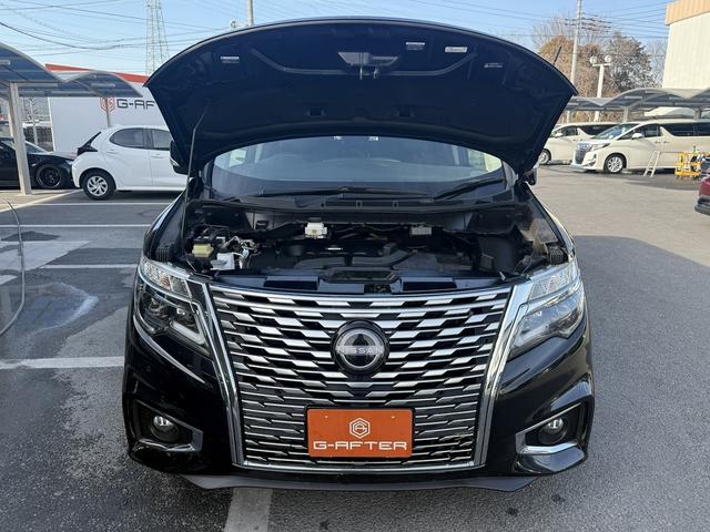 エルグランド ２５０ハイウェイスターＳ　純正ナビ　衝突軽減ブレーキ　両側電動スライドドア　バックカメラ　アダクティブクルーズコントロール　ハーフレザー　ＥＴＣ　ブラインドスポットモニター　クリアランスソナー　Ｂｌｕｅｔｏｏｔｈ　純正１８ＡＷ（74枚目）