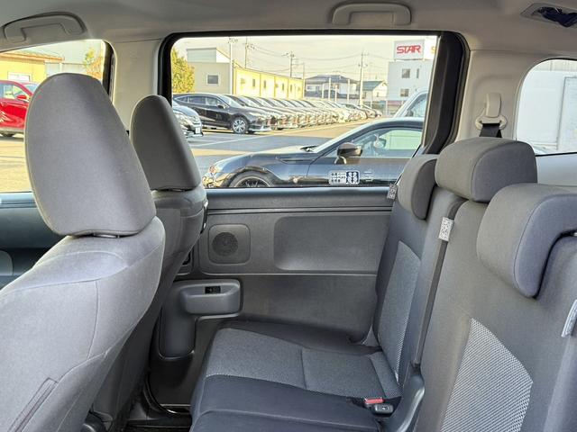 シエンタ ハイブリッドＧ　両側電動　禁煙車　純正インチディスプレイオーディオ　バックカメラ　レーダークルーズコントロール　ＡＣ１００Ｖ電源　ＥＴＣ　ブラインドスポットモニター　ＬＥＤヘッドライト　Ｂｌｕｅｔｏｏｔｈ接続（38枚目）