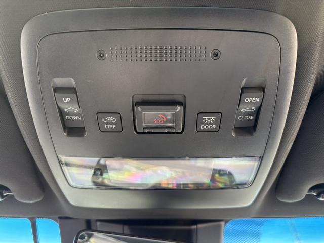 クラウンハイブリッド ＲＳアドバンス　サンルーフ　温冷機能付き黒革シート　禁煙車　デジタルインナーミラー　メーカーナビ　バックカメラ　フルセグＴＶ　レーダークルーズコントロール　ヘッドアップディスプレイ　ステアリングヒーター　ＥＴＣ（58枚目）