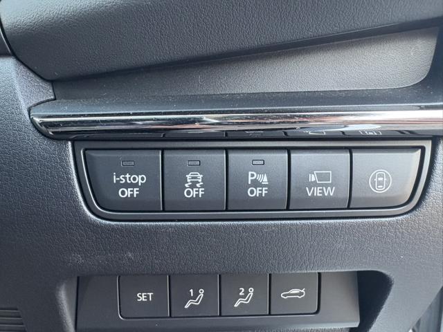 ＭＡＺＤＡ３セダン ＸＤ　Ｌパッケージ　禁煙車　全周囲カメラ　温熱機能付き黒革シート　メーカー８．８インチナビ　フルセグＴＶ　レーダークルーズコントロール　ブラインドスポットモニター　ヘッドアップディスプレイ　ステアリングヒーター　ＥＴＣ（5枚目）