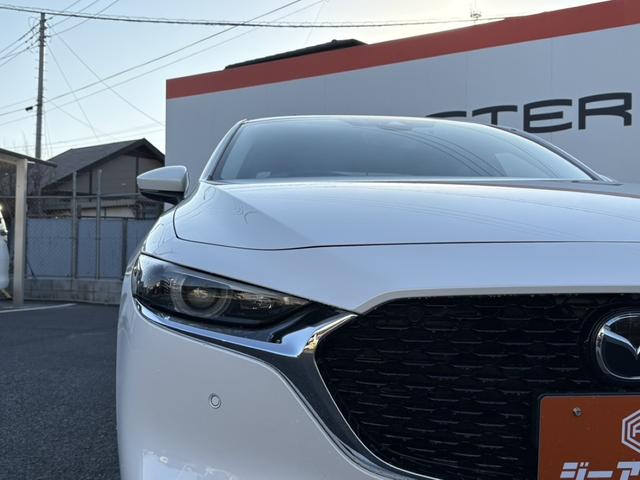 ＭＡＺＤＡ３セダン ＸＤ　Ｌパッケージ　禁煙車　全周囲カメラ　温熱機能付き黒革シート　メーカー８．８インチナビ　フルセグＴＶ　レーダークルーズコントロール　ブラインドスポットモニター　ヘッドアップディスプレイ　ステアリングヒーター　ＥＴＣ（21枚目）