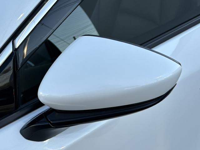ＭＡＺＤＡ３セダン ＸＤ　Ｌパッケージ　禁煙車　全周囲カメラ　温熱機能付き黒革シート　メーカー８．８インチナビ　フルセグＴＶ　レーダークルーズコントロール　ブラインドスポットモニター　ヘッドアップディスプレイ　ステアリングヒーター　ＥＴＣ（28枚目）