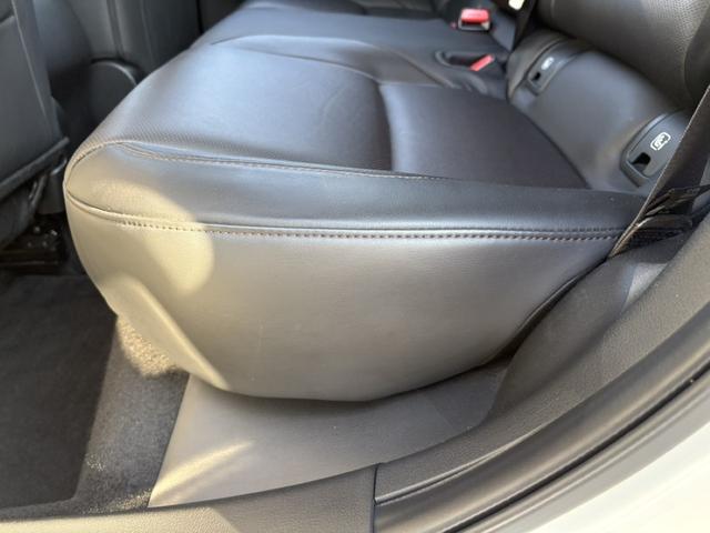 ＭＡＺＤＡ３セダン ＸＤ　Ｌパッケージ　禁煙車　全周囲カメラ　温熱機能付き黒革シート　メーカー８．８インチナビ　フルセグＴＶ　レーダークルーズコントロール　ブラインドスポットモニター　ヘッドアップディスプレイ　ステアリングヒーター　ＥＴＣ（38枚目）