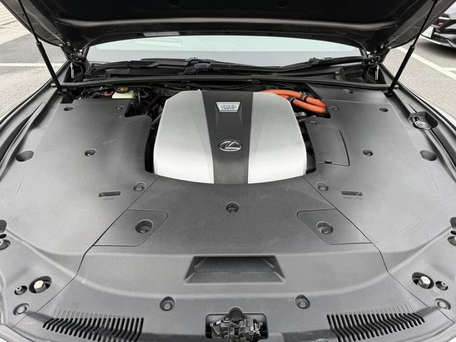 ＬＳ ＬＳ５００ｈ　Ｆスポーツ　禁煙車　サンルーフ　純正１２．３インチワイドディスプレイ　ハーフレザー　フルセグ　３６０°カメラ　プリクラッシュセーフティ　アダクティブクルーズコントロール　シートヒーター　シートエアコン　ＥＴＣ（20枚目）