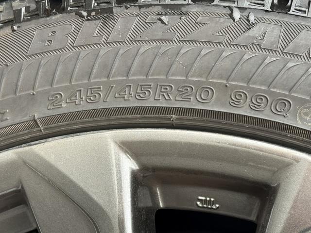 ＬＳ ＬＳ５００ｈ　Ｆスポーツ　禁煙車　サンルーフ　純正１２．３インチワイドディスプレイ　ハーフレザー　フルセグ　３６０°カメラ　プリクラッシュセーフティ　アダクティブクルーズコントロール　シートヒーター　シートエアコン　ＥＴＣ（36枚目）