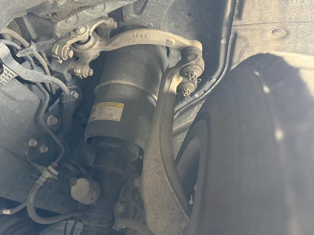 ＬＳ ＬＳ５００ｈ　Ｆスポーツ　禁煙車　サンルーフ　純正１２．３インチワイドディスプレイ　ハーフレザー　フルセグ　３６０°カメラ　プリクラッシュセーフティ　アダクティブクルーズコントロール　シートヒーター　シートエアコン　ＥＴＣ（77枚目）