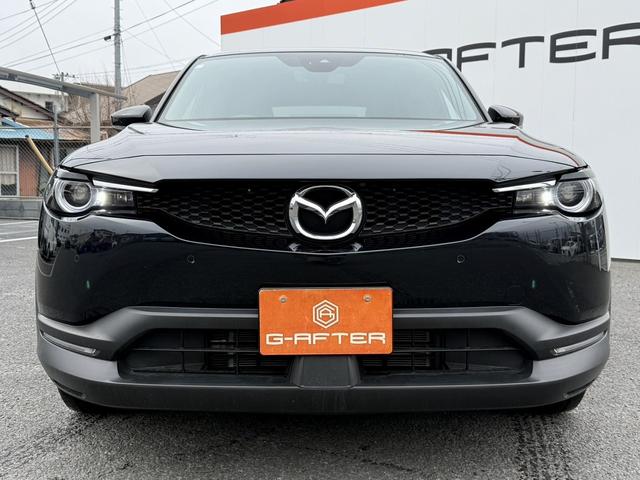 ＭＸ－３０ロータリーＥＶ モダンコンフィデンス　禁煙車　ＢＯＳＥサウンド　純正８．８インチワイドディスプレイ　フルセグ　３６０°カメラ　スマートブレーキサポート　アダクティブクルーズコントロール　シートヒーター　ブラインドスポットモニター　ＥＴＣ（8枚目）
