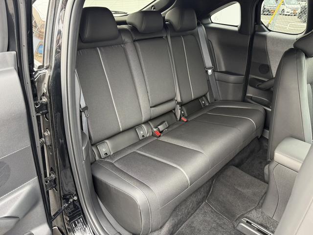 ＭＸ－３０ロータリーＥＶ モダンコンフィデンス　禁煙車　ＢＯＳＥサウンド　純正８．８インチワイドディスプレイ　フルセグ　３６０°カメラ　スマートブレーキサポート　アダクティブクルーズコントロール　シートヒーター　ブラインドスポットモニター　ＥＴＣ（16枚目）