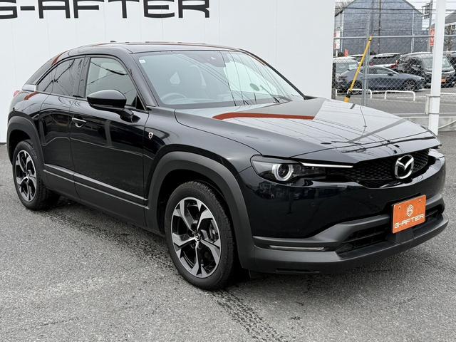 ＭＸ－３０ロータリーＥＶ モダンコンフィデンス　禁煙車　ＢＯＳＥサウンド　純正８．８インチワイドディスプレイ　フルセグ　３６０°カメラ　スマートブレーキサポート　アダクティブクルーズコントロール　シートヒーター　ブラインドスポットモニター　ＥＴＣ（21枚目）