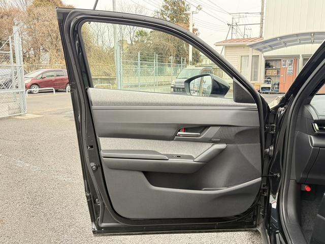 ＭＸ－３０ロータリーＥＶ モダンコンフィデンス　禁煙車　ＢＯＳＥサウンド　純正８．８インチワイドディスプレイ　フルセグ　３６０°カメラ　スマートブレーキサポート　アダクティブクルーズコントロール　シートヒーター　ブラインドスポットモニター　ＥＴＣ（41枚目）