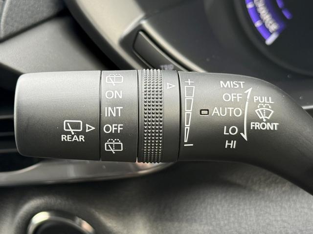 ＭＸ－３０ロータリーＥＶ モダンコンフィデンス　禁煙車　ＢＯＳＥサウンド　純正８．８インチワイドディスプレイ　フルセグ　３６０°カメラ　スマートブレーキサポート　アダクティブクルーズコントロール　シートヒーター　ブラインドスポットモニター　ＥＴＣ（54枚目）