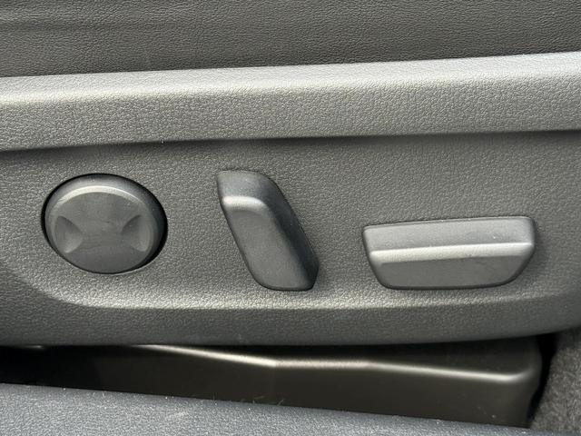 ＭＸ－３０ロータリーＥＶ モダンコンフィデンス　禁煙車　ＢＯＳＥサウンド　純正８．８インチワイドディスプレイ　フルセグ　３６０°カメラ　スマートブレーキサポート　アダクティブクルーズコントロール　シートヒーター　ブラインドスポットモニター　ＥＴＣ（56枚目）