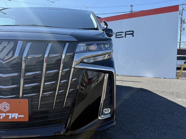 アルファード ２．５Ｓ　タイプゴールド　禁煙車　純正９インチナビ　純正１２．１インチフリップダウンモニター　フルセグ　バックカメラ　プリクラッシュセーフティ　アダクティブクルーズコントロール　両側電動スライドドア　ＥＴＣ２．０（16枚目）