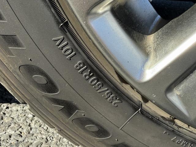 アルファード ２．５Ｓ　タイプゴールド　禁煙車　純正９インチナビ　純正１２．１インチフリップダウンモニター　フルセグ　バックカメラ　プリクラッシュセーフティ　アダクティブクルーズコントロール　両側電動スライドドア　ＥＴＣ２．０（28枚目）