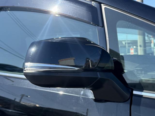 アルファード ２．５Ｓ　タイプゴールド　禁煙車　純正９インチナビ　純正１２．１インチフリップダウンモニター　フルセグ　バックカメラ　プリクラッシュセーフティ　アダクティブクルーズコントロール　両側電動スライドドア　ＥＴＣ２．０（29枚目）