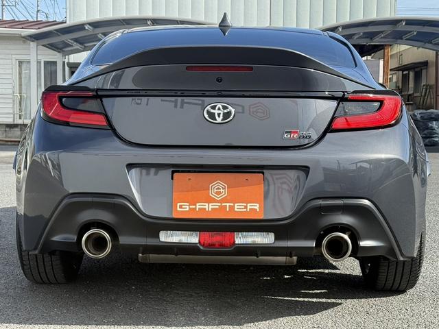 ＧＲ８６ ＳＺ　禁煙車　６ＭＴ　純正９インチナビ　バックカメラ　フルセグ　オートクルーズコントロール　純正１７インチアルミホイール　ＥＴＣ２．０　Ｂｌｕｅｔｏｏｔｈ接続　ＬＥＤヘッドライト　オートヘッドライト（10枚目）