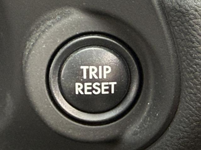 ＧＲ８６ ＳＺ　禁煙車　６ＭＴ　純正９インチナビ　バックカメラ　フルセグ　オートクルーズコントロール　純正１７インチアルミホイール　ＥＴＣ２．０　Ｂｌｕｅｔｏｏｔｈ接続　ＬＥＤヘッドライト　オートヘッドライト（58枚目）