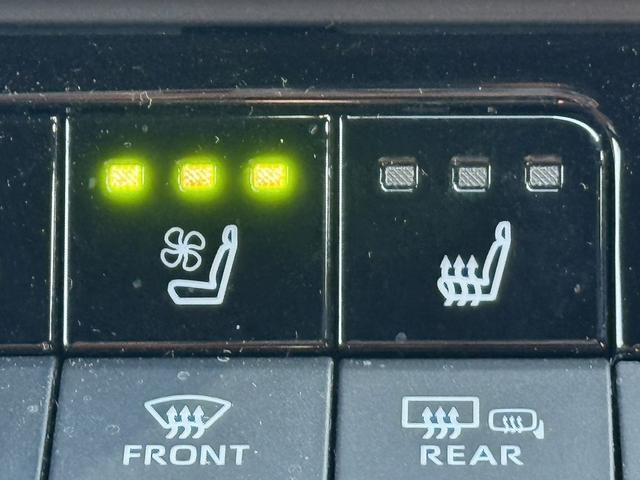 クラウンスポーツ Ｚ　禁煙車　茶革シート　１２．３インチディスプレイオーディオ　フルセグ　バック　サイドカメラ　アダクティブクルーズコントロール　メモリー付パワーシート　シートヒーター　ベンチレーション　ＡＣ１００Ｖ（6枚目）