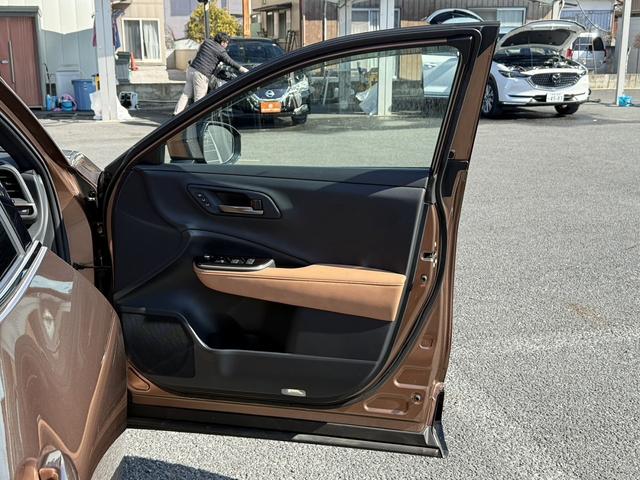 クラウンスポーツ Ｚ　禁煙車　茶革シート　１２．３インチディスプレイオーディオ　フルセグ　バック　サイドカメラ　アダクティブクルーズコントロール　メモリー付パワーシート　シートヒーター　ベンチレーション　ＡＣ１００Ｖ（34枚目）