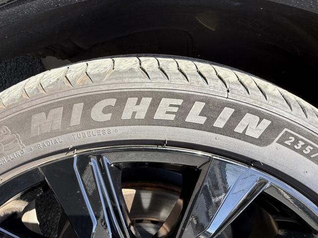 クラウンスポーツ Ｚ　禁煙車　茶革シート　１２．３インチディスプレイオーディオ　フルセグ　バック　サイドカメラ　アダクティブクルーズコントロール　メモリー付パワーシート　シートヒーター　ベンチレーション　ＡＣ１００Ｖ（68枚目）