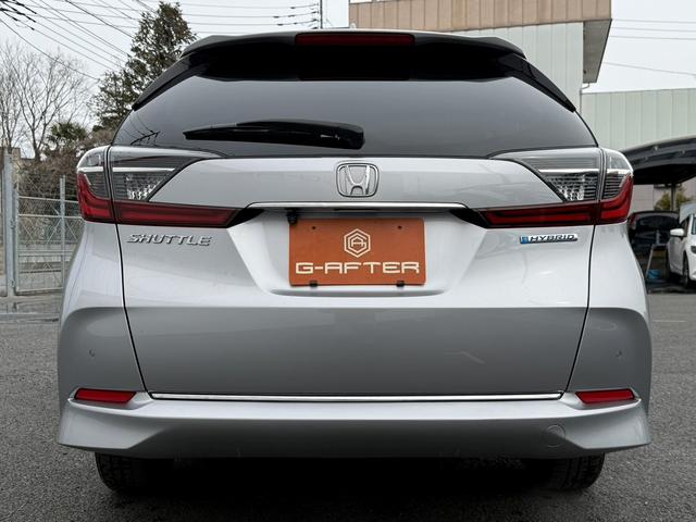 シャトル ハイブリッド　ホンダセンシング　禁煙車　アダクティブクルーズコントロール　衝突軽減ブレーキ　レーンアシスト　ＵＳＢ端子　クリアランスソナー　ビルトインＥＴＣ　ＬＥＤヘッドライト　スマートキー　キーレスエントリー（12枚目）