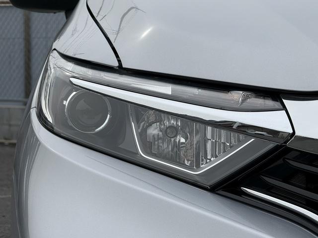 シャトル ハイブリッド　ホンダセンシング　禁煙車　アダクティブクルーズコントロール　衝突軽減ブレーキ　レーンアシスト　ＵＳＢ端子　クリアランスソナー　ビルトインＥＴＣ　ＬＥＤヘッドライト　スマートキー　キーレスエントリー（17枚目）
