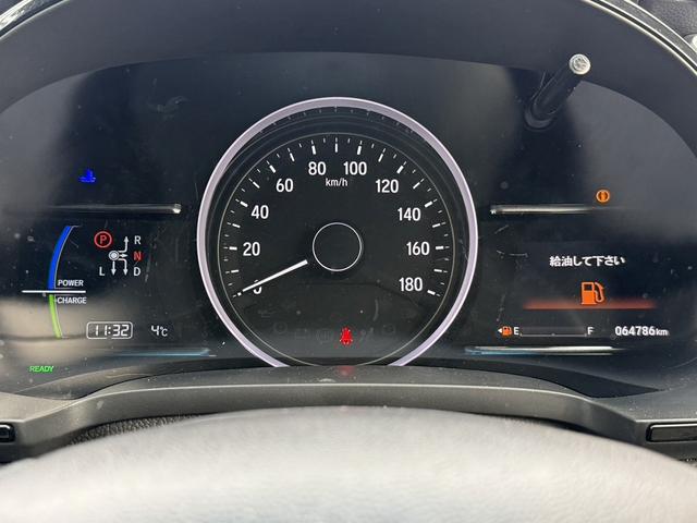 シャトル ハイブリッド　ホンダセンシング　禁煙車　アダクティブクルーズコントロール　衝突軽減ブレーキ　レーンアシスト　ＵＳＢ端子　クリアランスソナー　ビルトインＥＴＣ　ＬＥＤヘッドライト　スマートキー　キーレスエントリー（48枚目）