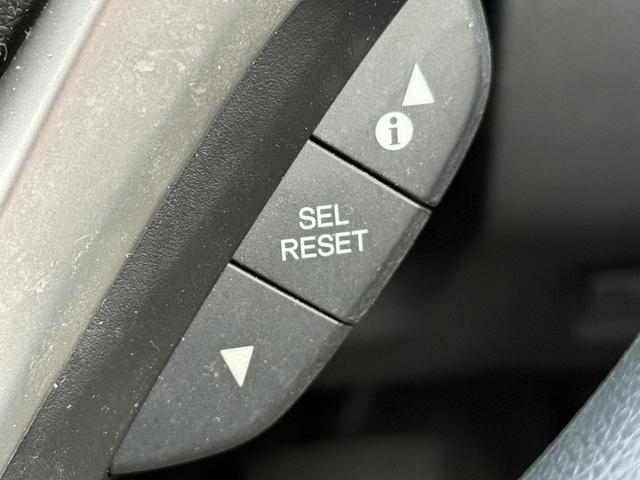 シャトル ハイブリッド　ホンダセンシング　禁煙車　アダクティブクルーズコントロール　衝突軽減ブレーキ　レーンアシスト　ＵＳＢ端子　クリアランスソナー　ビルトインＥＴＣ　ＬＥＤヘッドライト　スマートキー　キーレスエントリー（49枚目）