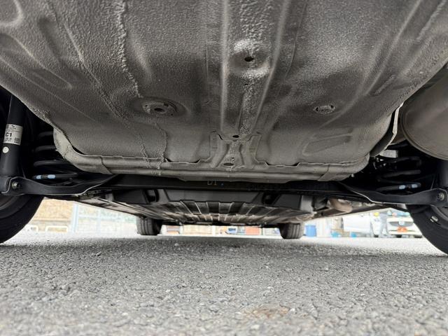 シャトル ハイブリッド　ホンダセンシング　禁煙車　アダクティブクルーズコントロール　衝突軽減ブレーキ　レーンアシスト　ＵＳＢ端子　クリアランスソナー　ビルトインＥＴＣ　ＬＥＤヘッドライト　スマートキー　キーレスエントリー（74枚目）