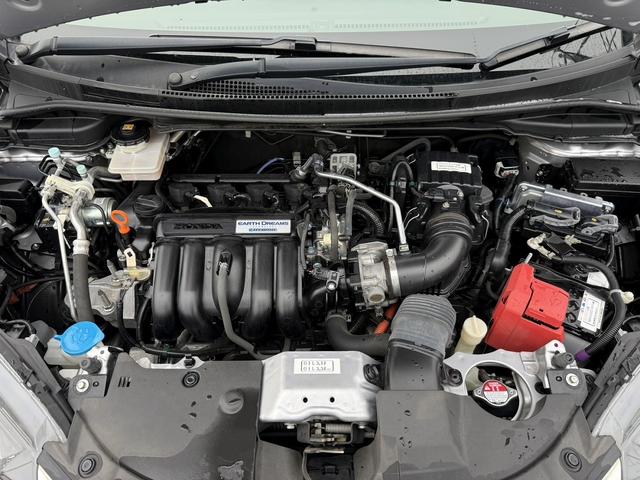 シャトル ハイブリッド　ホンダセンシング　禁煙車　アダクティブクルーズコントロール　衝突軽減ブレーキ　レーンアシスト　ＵＳＢ端子　クリアランスソナー　ビルトインＥＴＣ　ＬＥＤヘッドライト　スマートキー　キーレスエントリー（76枚目）