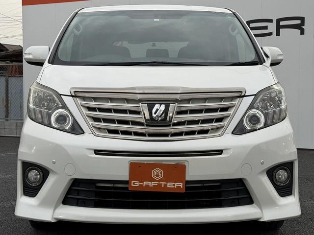 アルファード ２４０Ｓ　タイプゴールド　禁煙車　純正ナビ　バックカメラ　フルセグ　両側電動スライドドア　後席モニター　オートクルーズコントロール　ハーフレザー　純正１８インチアルミホイール　ビルトインＥＴＣ　パークアシスト　ＬＥＤ（7枚目）