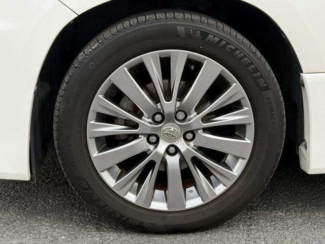 アルファード ２４０Ｓ　タイプゴールド　禁煙車　純正ナビ　バックカメラ　フルセグ　両側電動スライドドア　後席モニター　オートクルーズコントロール　ハーフレザー　純正１８インチアルミホイール　ビルトインＥＴＣ　パークアシスト　ＬＥＤ（29枚目）