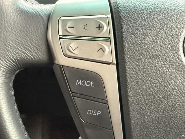 アルファード ２４０Ｓ　タイプゴールド　禁煙車　純正ナビ　バックカメラ　フルセグ　両側電動スライドドア　後席モニター　オートクルーズコントロール　ハーフレザー　純正１８インチアルミホイール　ビルトインＥＴＣ　パークアシスト　ＬＥＤ（47枚目）