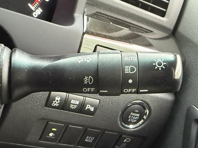 アルファード ２４０Ｓ　タイプゴールド　禁煙車　純正ナビ　バックカメラ　フルセグ　両側電動スライドドア　後席モニター　オートクルーズコントロール　ハーフレザー　純正１８インチアルミホイール　ビルトインＥＴＣ　パークアシスト　ＬＥＤ（48枚目）