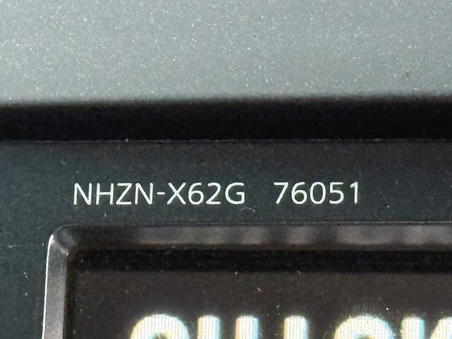 アルファード ２４０Ｓ　タイプゴールド　禁煙車　純正ナビ　バックカメラ　フルセグ　両側電動スライドドア　後席モニター　オートクルーズコントロール　ハーフレザー　純正１８インチアルミホイール　ビルトインＥＴＣ　パークアシスト　ＬＥＤ（60枚目）