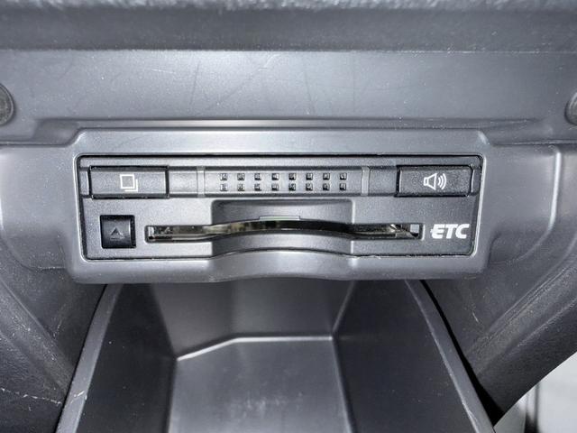 アルファード ２４０Ｓ　タイプゴールド　禁煙車　純正ナビ　バックカメラ　フルセグ　両側電動スライドドア　後席モニター　オートクルーズコントロール　ハーフレザー　純正１８インチアルミホイール　ビルトインＥＴＣ　パークアシスト　ＬＥＤ（62枚目）