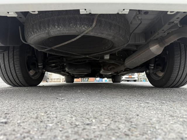 アルファード ２４０Ｓ　タイプゴールド　禁煙車　純正ナビ　バックカメラ　フルセグ　両側電動スライドドア　後席モニター　オートクルーズコントロール　ハーフレザー　純正１８インチアルミホイール　ビルトインＥＴＣ　パークアシスト　ＬＥＤ（75枚目）