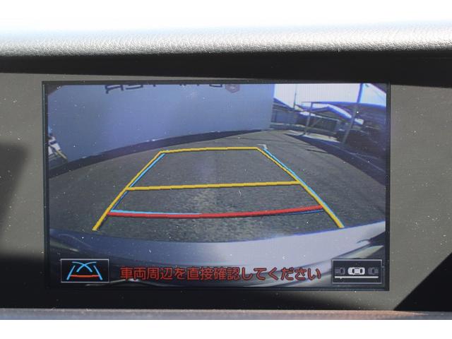 ＲＣ ＲＣ３００ｈ　バージョンＬ　ワンオーナー　禁煙車　クリアランスソアー　オートマチックハイビーム　レーダークルーズ　純正８インチナビ　本革シート　ベンチレーション　シートヒーター　ビルトインＥＴＣ　フルセグ　バックモニター　ＬＥＤ（5枚目）