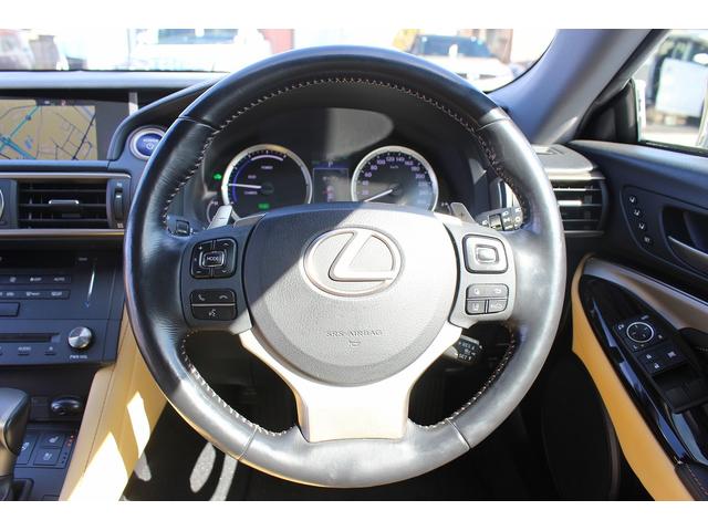 ＲＣ ＲＣ３００ｈ　バージョンＬ　ワンオーナー　禁煙車　クリアランスソアー　オートマチックハイビーム　レーダークルーズ　純正８インチナビ　本革シート　ベンチレーション　シートヒーター　ビルトインＥＴＣ　フルセグ　バックモニター　ＬＥＤ（18枚目）